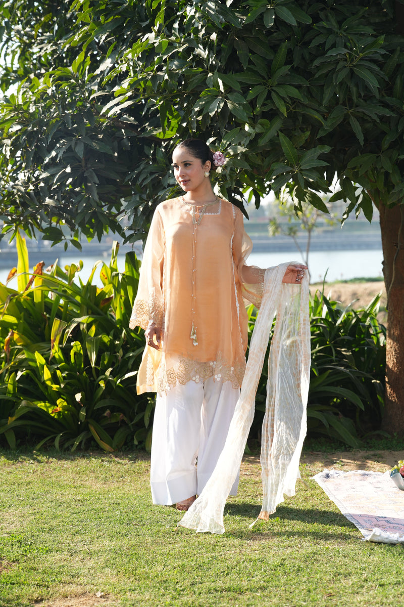 Kurta Sets & Suits