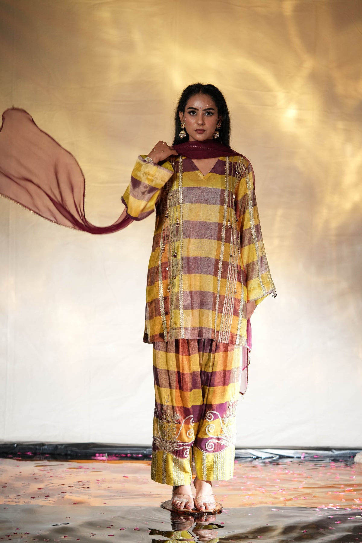 Mehr Kurta Farshi Salwaar Set